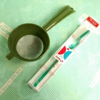 【茶こし・歯ブラシ】ワールド印　茶こしと歯ブラシのセット 表面