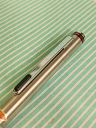 【ボールペン】三菱鉛筆　ボールペン　二色　SE-1500 フック