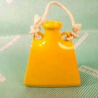 【一輪挿】陶器製　ミルク缶型花瓶 LOVELY　TIME 側面
