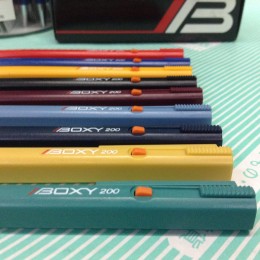 【ボールペン】三菱 BOXY 200 9色(当時物) 側面
