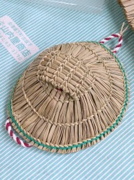 【蓑】手工芸　ミニみの　ミニ笠 手編み　藁蓑　飾り 側面